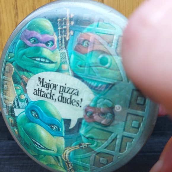 TMT VTG 3” 1980s Pizza Hut TEENAGE MUTANT NINJA TURTLES Lenticular Pin Button - Picture 3 of 9